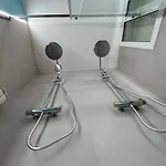 Alohamundi Martinez Montanes Apartman *
